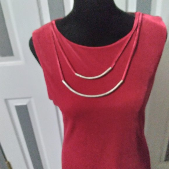 "Scarlet 2000" Size 8, red, soft, velvet evening gown. - Picture 3 of 3